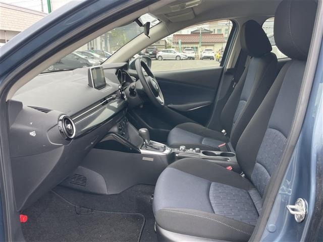 Mazda DEMIO 2015 8256974-7