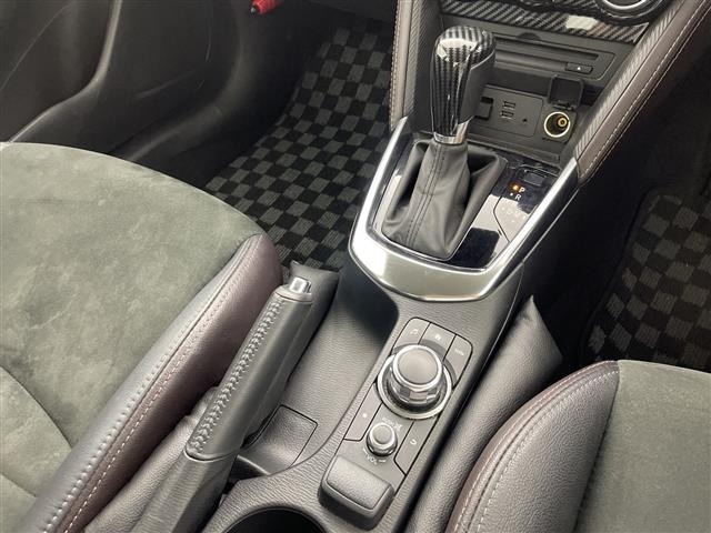Mazda DEMIO 2016 8256980-2