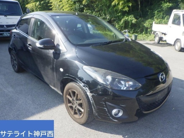 Mazda DEMIO 2013 8256985-0