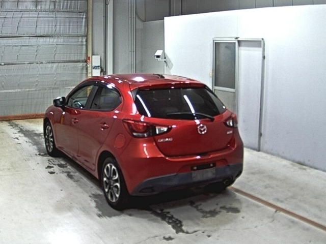 Mazda DEMIO 2015 8256986-1