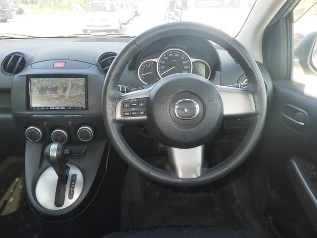 Mazda DEMIO 2011 8256987-3