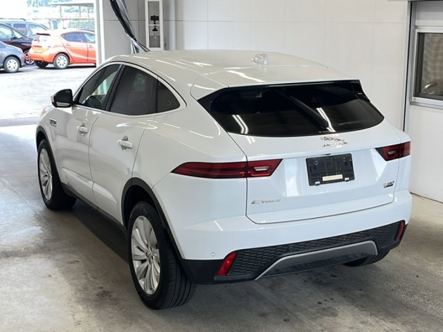 Jaguar E-PACE 2018 8249090-5