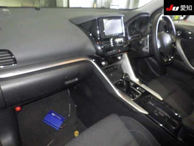 Mitsubishi ECLIPSE CROSS 2022 8250511-3