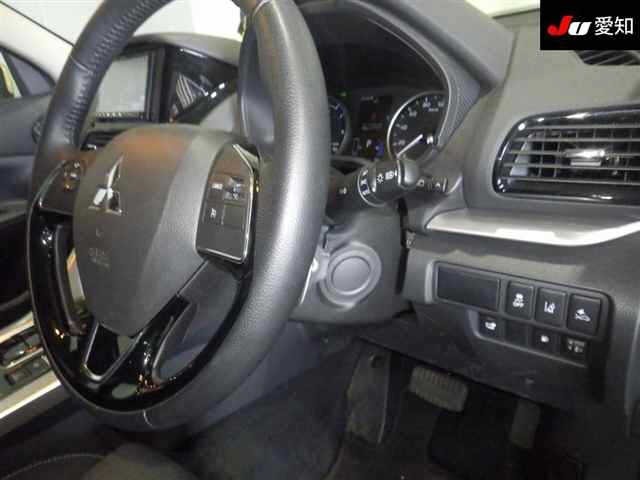Mitsubishi ECLIPSE CROSS 2022 8250511-5