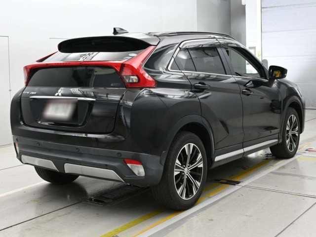 Mitsubishi ECLIPSE CROSS 2018 8250528-1
