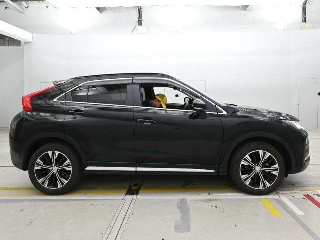 Mitsubishi ECLIPSE CROSS 2018 8250528-3