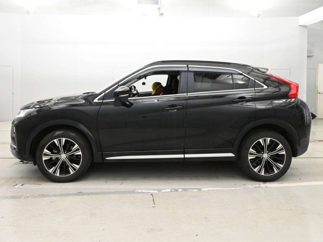 Mitsubishi ECLIPSE CROSS 2018 8250528-4