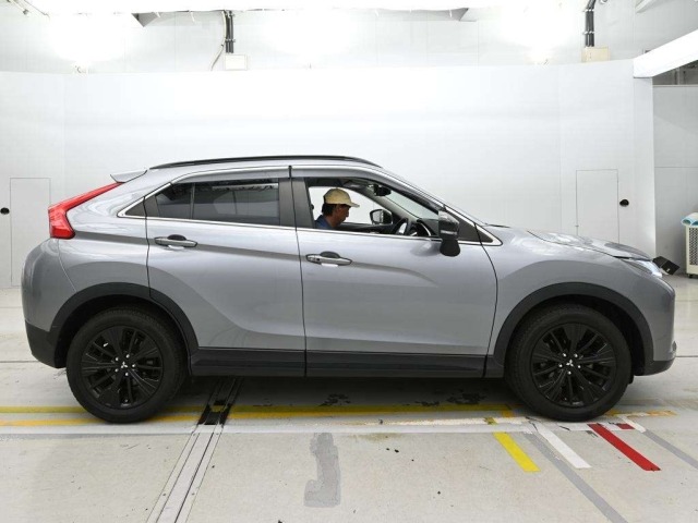 Mitsubishi ECLIPSE CROSS 2019 8250531-3