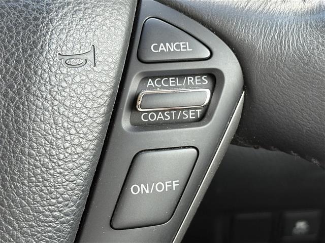 Nissan ELGRAND 2017 8257095-19
