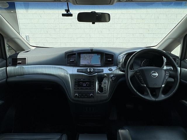 Nissan ELGRAND 2017 8257095-3