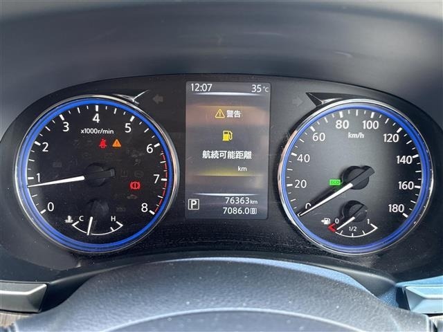 Nissan ELGRAND 2017 8257095-5