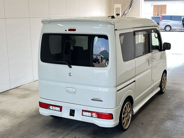 Suzuki EVERY WAGON 2020 8255209-1