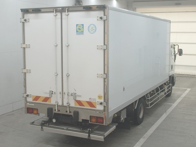 Isuzu FORWARD 2015 8255470-1