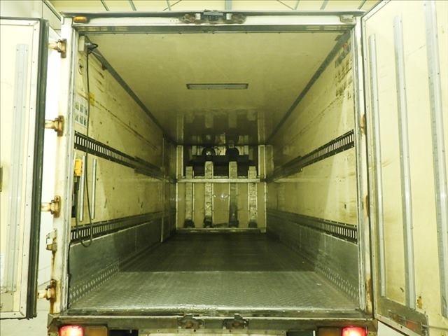 Isuzu FORWARD 1999 8255494-4