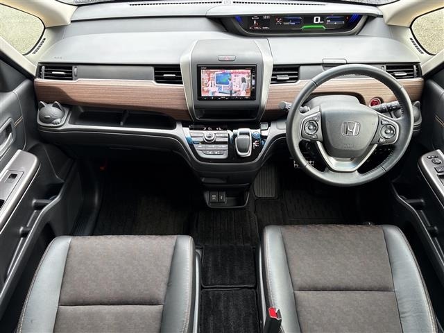 Honda FREED 2023 8248248-14