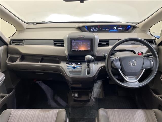 Honda FREED 2018 8248302-15