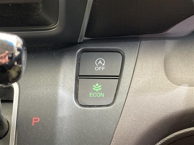 Honda FREED 2018 8248302-18