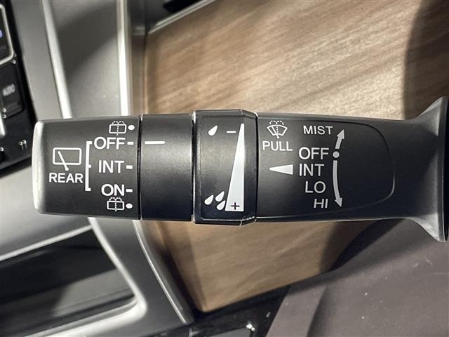 Honda FREED 2022 8248328-23