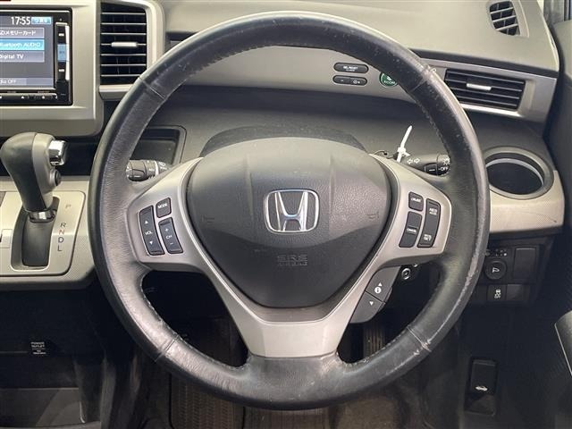 Honda FREED 2015 8248335-5