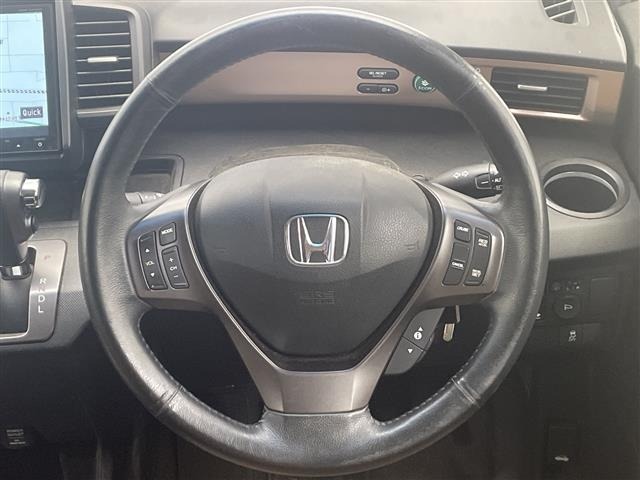 Honda FREED 2015 8248343-10