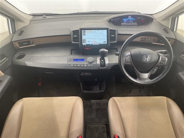 Honda FREED 2015 8248343-14