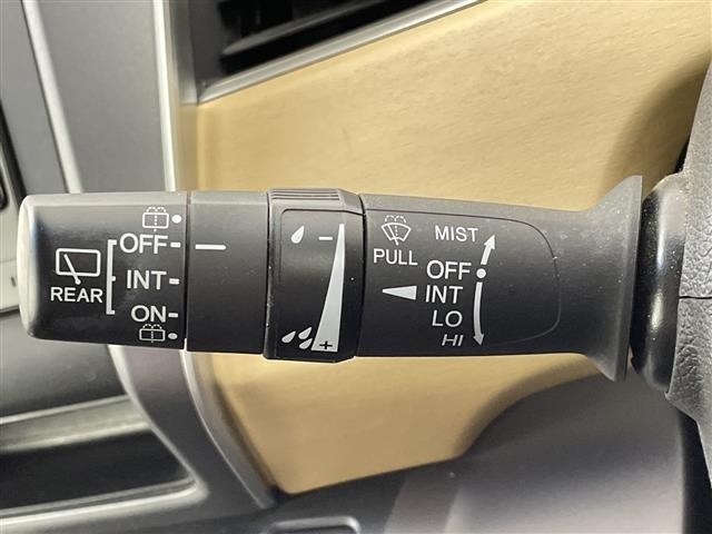 Honda FREED 2018 8248362-12