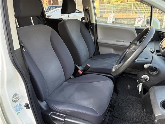 Honda FREED 2010 8248373-17