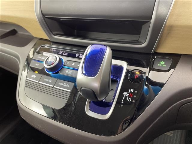 Honda FREED 2018 8248375-2
