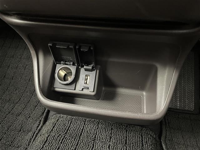 Honda FREED 2022 8248380-22