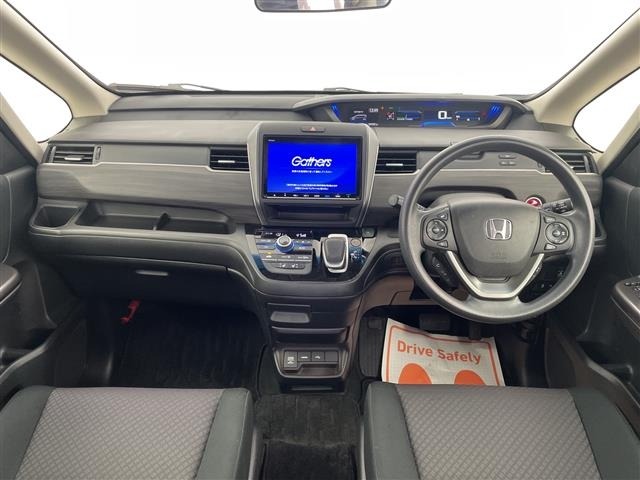 Honda FREED 2023 8248392-14