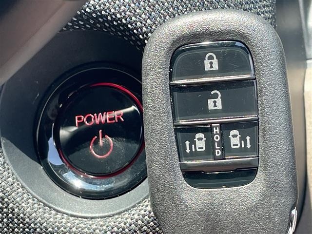Honda FREED 2025 8248402-13