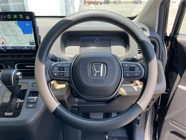 Honda FREED 2025 8248402-3