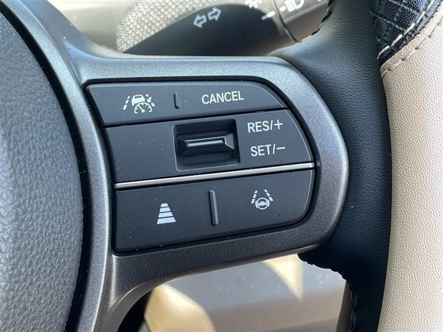 Honda FREED 2025 8248402-9