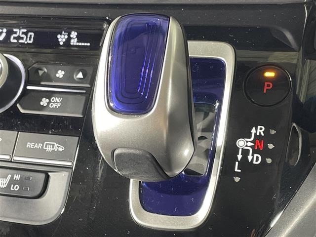 Honda FREED 2018 8248407-1
