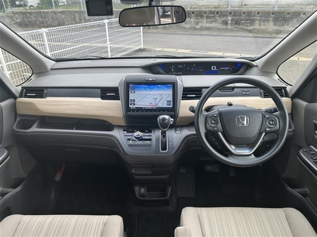 Honda FREED 2017 8248438-15