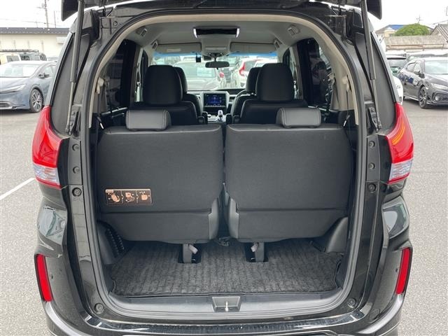 Honda FREED 2018 8248481-11