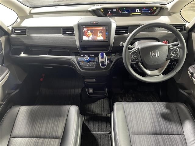 Honda FREED 2017 8248486-13