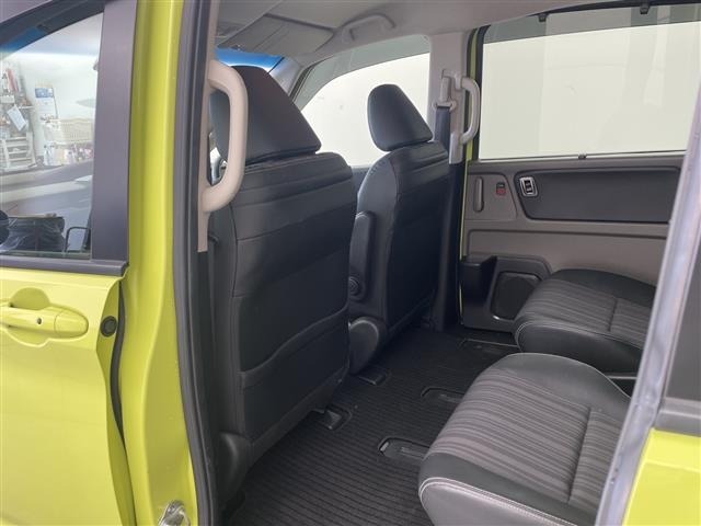 Honda FREED 2018 8248528-11