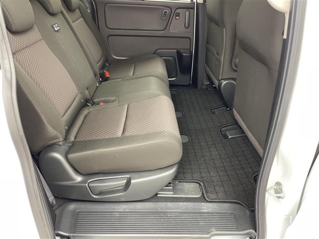 Honda FREED 2023 8248549-12