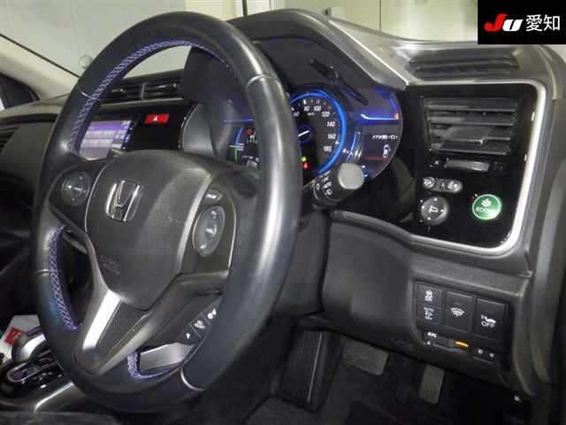 Honda GRACE 2017 8258011-5