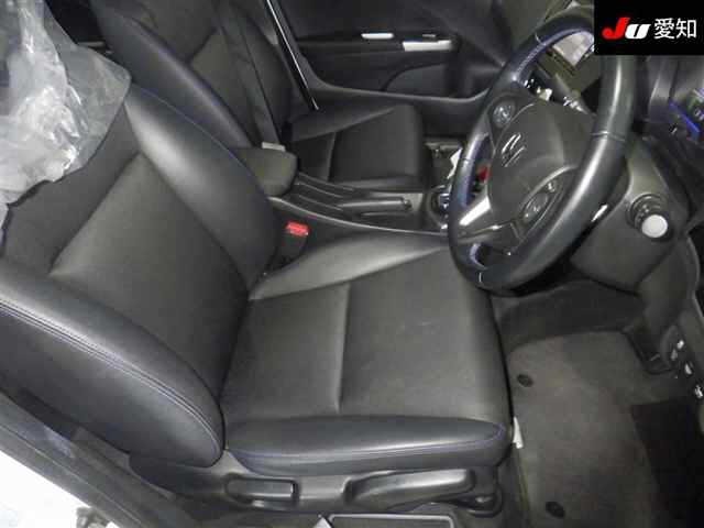 Honda GRACE 2017 8258011-6