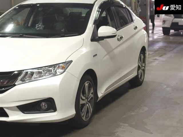 Honda GRACE 2017 8258011-7