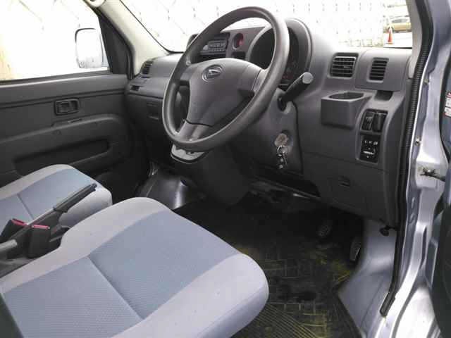 Daihatsu HIJET VAN 2010 8256800-3