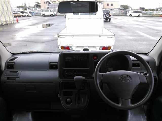 Daihatsu HIJET VAN 2010 8256800-8