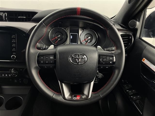 Toyota HILUX 2022 8251970-16