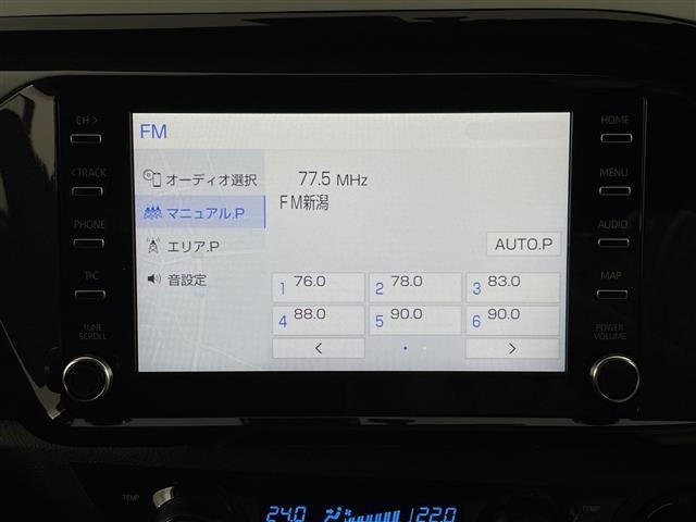 Toyota HILUX 2022 8251970-3