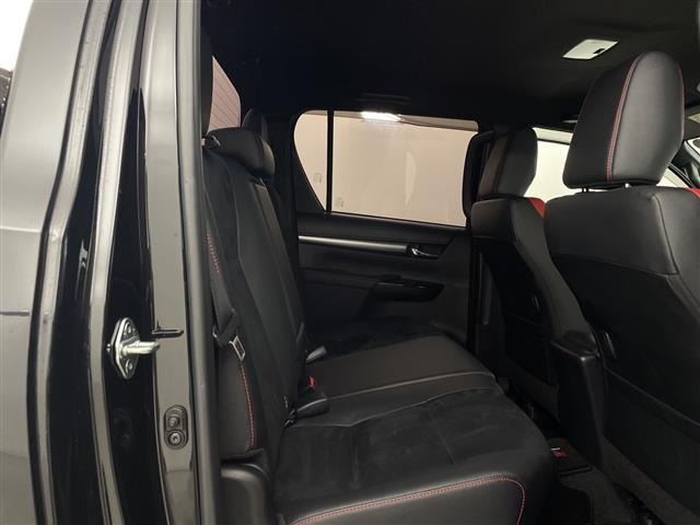 Toyota HILUX 2022 8251970-6