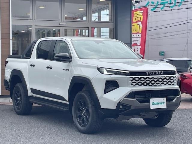 Toyota HILUX 2026 8251972-0