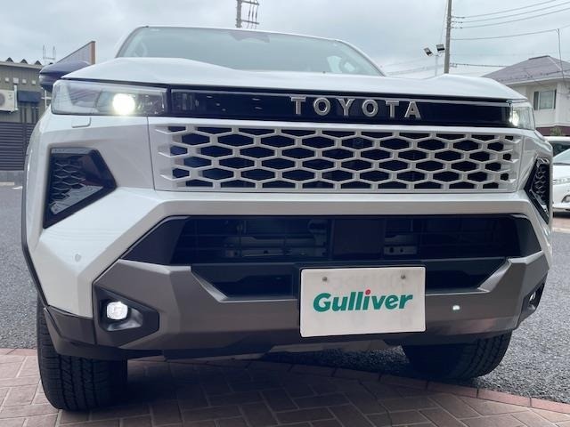 Toyota HILUX 2026 8251972-5