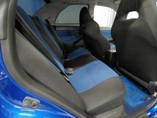 Subaru IMPREZA 2006 8256250-12
